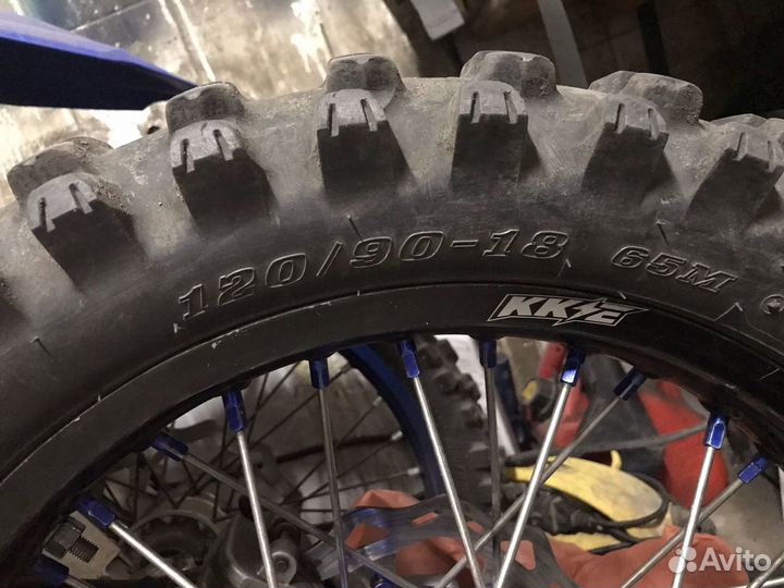 Продам мотошину 120/90 R18