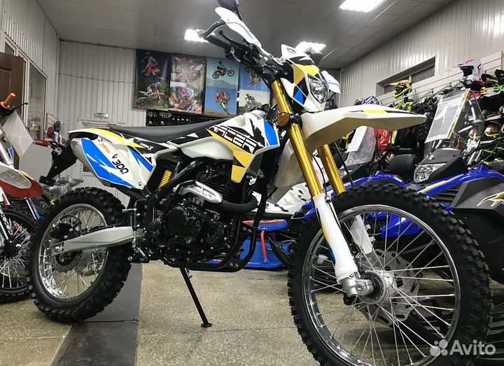 Мотоцикл racer RC300-GY8A Enduro 300 PRO sport