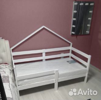 Кроватка для малыша Терем Инк из натурального дере