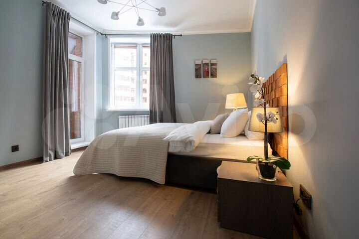 2-к. квартира, 82 м², 3/10 эт.