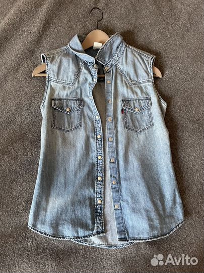 Джинсовая рубашка levis женская