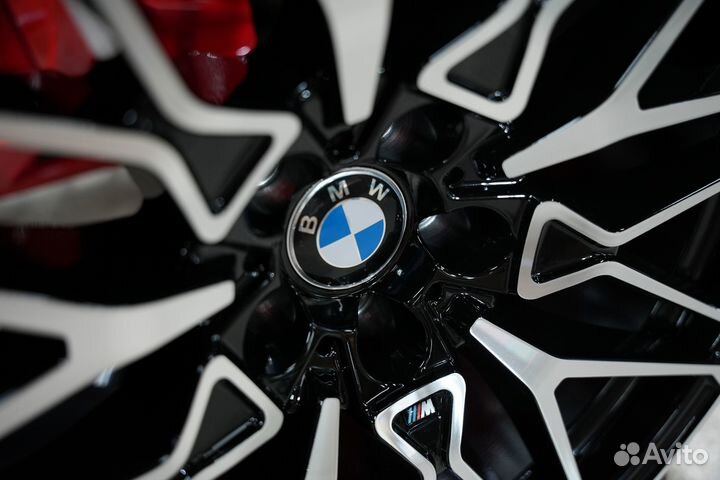 Разноширокие диски RE 818 R21 5-112 10/11.5J G