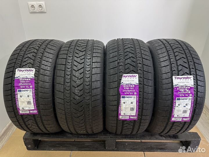 Tourador Winter Pro TSU1 245/40 R18 и 265/35 R18 97U