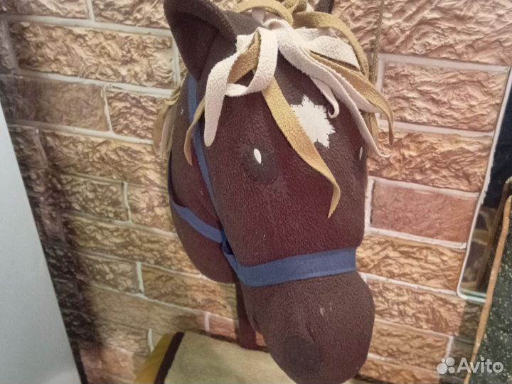 Конь, лошадь из Икея на палке, хобби хорсинг