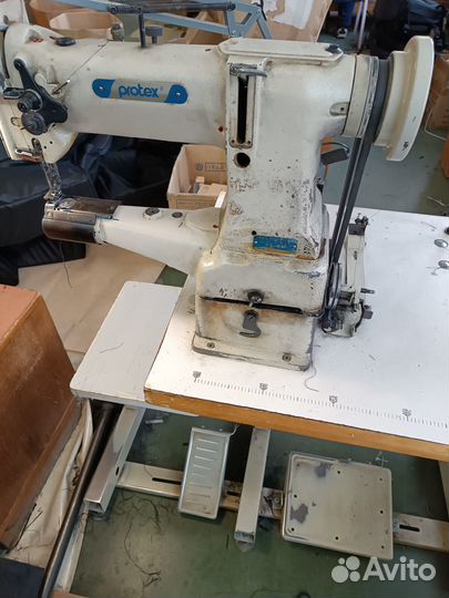 Рукавная швейная машина