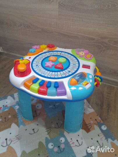 Развивающий стол