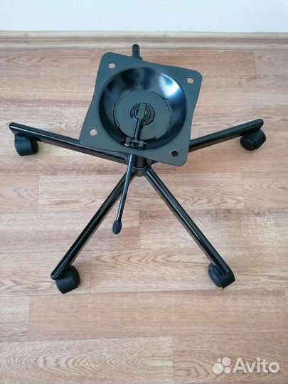 Крестовина для кресла с газлифтом и колёсами