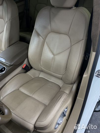 Профессиональная химчистка салона авто