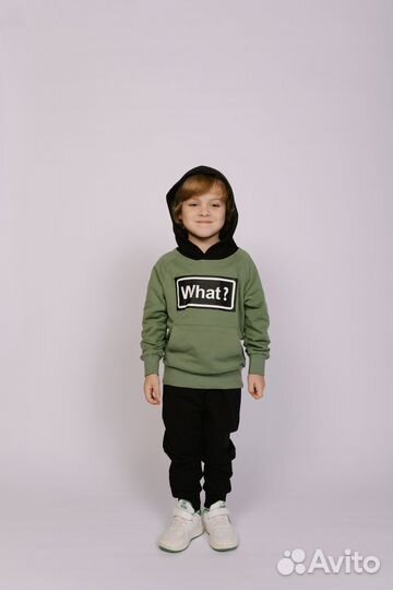 Спортивный костюм для мальчика 128 новый