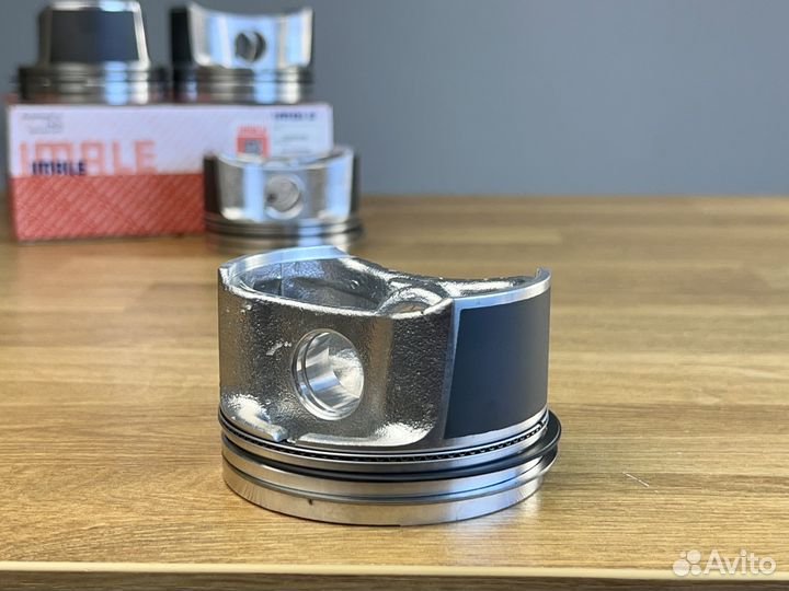 Комплект поршней VAG 1.6 BSE 06A107065BN STD