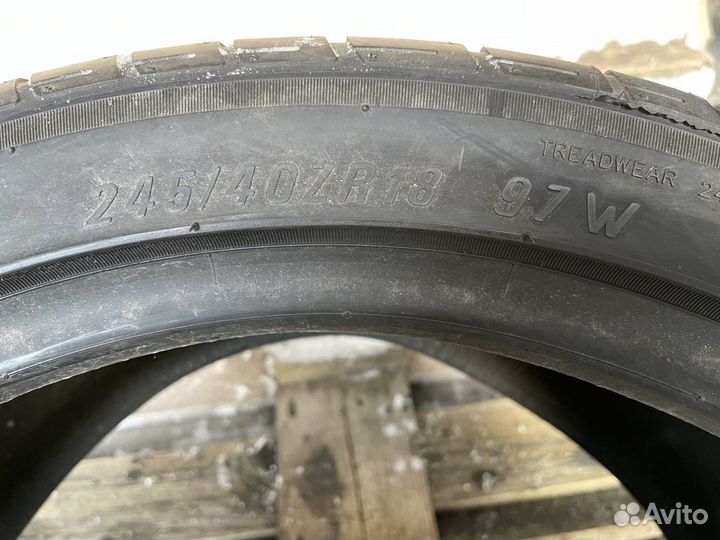 Maxxis Victra M-36 245/40 R18