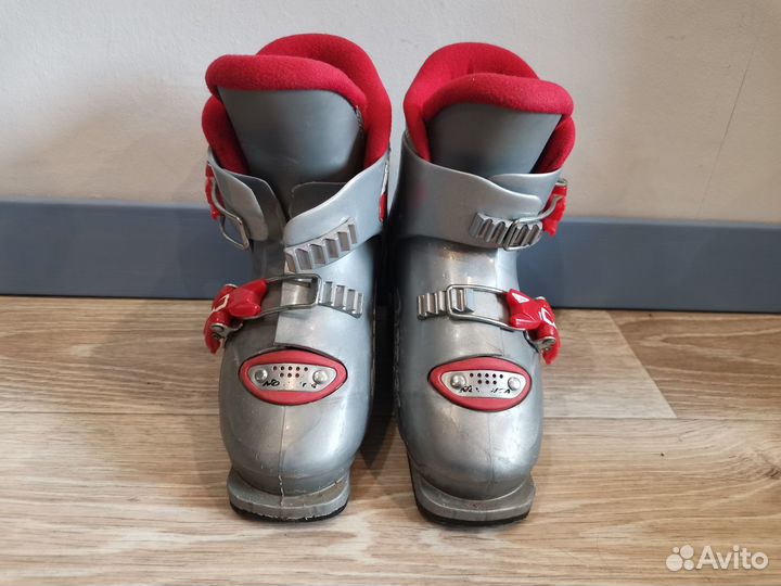 Горнолыжные ботинки детские 17.5