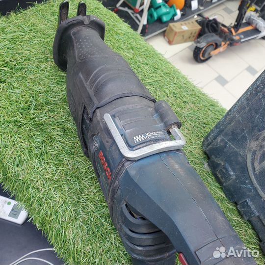 Сабельная пила Bosch GSA 1300 PCE