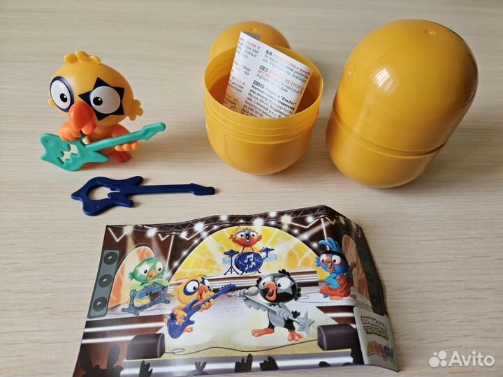 Киндер макси 2024. Попугаи