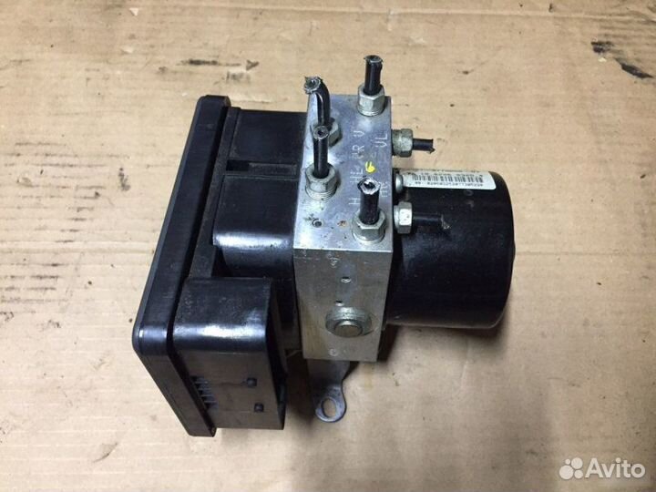 Блок ABS Bmw E81