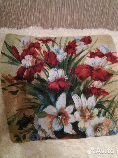 Наволочка гобелен Все за 450