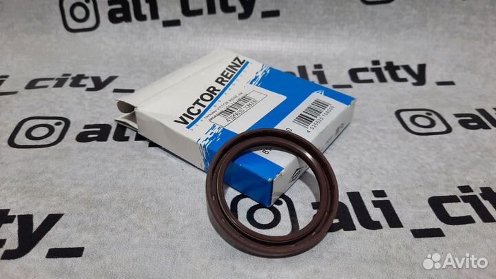 Сальник коленвала передний Камри 50 2.5 Victor rei