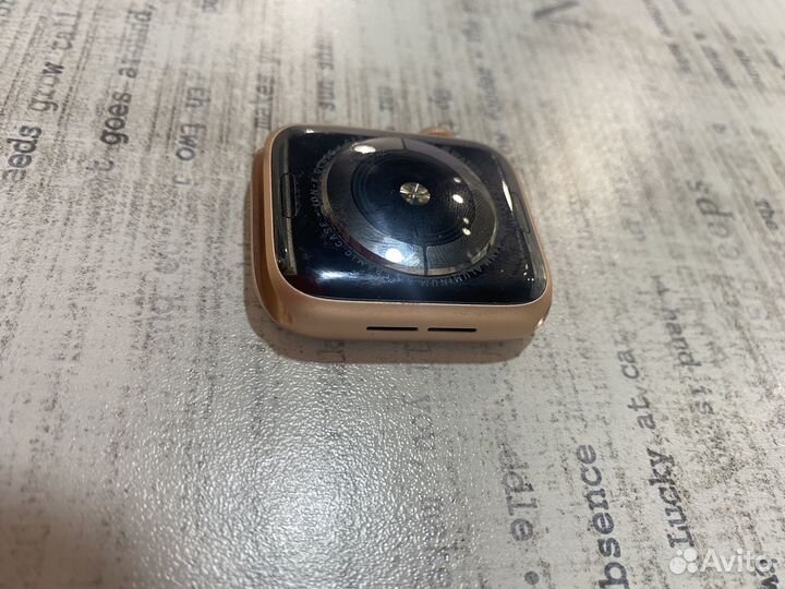 Часы apple watch 4 44 mm