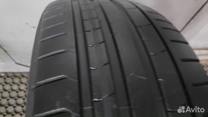 Pirelli P Zero PZ4 245/40 R21 100Y