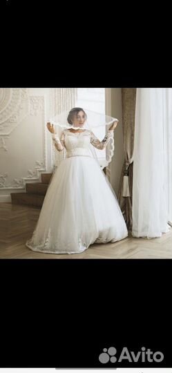 Свадебное платье