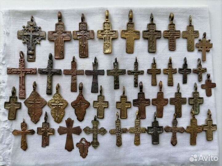 Крестики старинные разные 18-19 век -40 шт