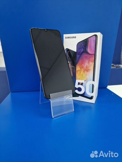 Samsung A50 4/64 Гб
