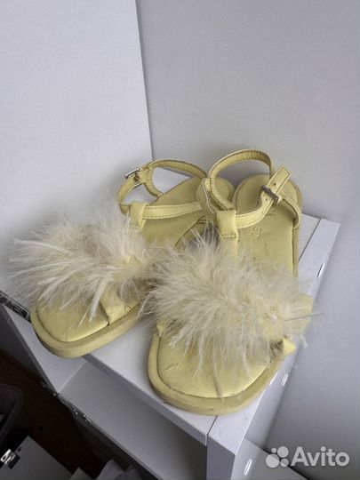 Сандалии zara 30