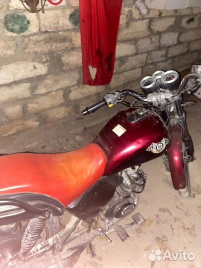 Мопед 125 кубов