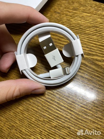 Зарядное устройство на iPhone