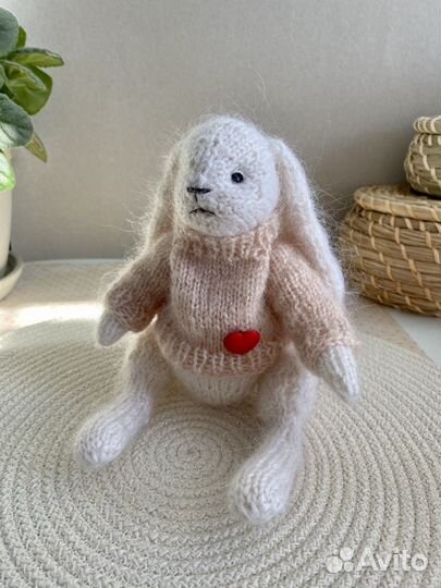 Игрушки из лесной избушки: зайка беленький игрушка