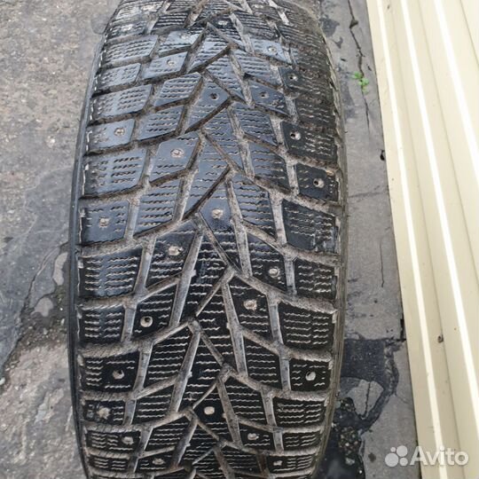 Dunlop SP Winter Ice 02 225/50 R17 98T