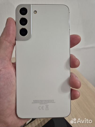 Samsung Galaxy S22+, 8/256 ГБ