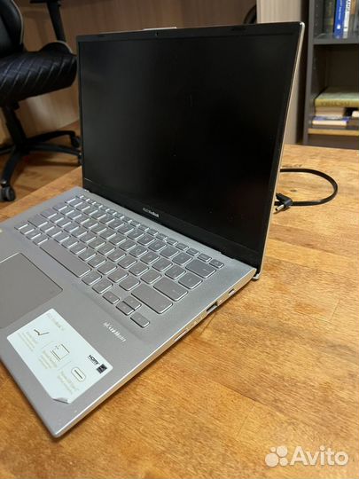 Ноутбук Asus VivoBook 14