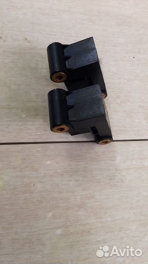 Датчик удара AirBag BMW 5-Series 525I E60