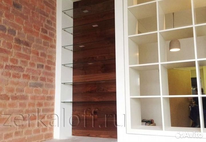 Зеркало с сенсорной подсветкой