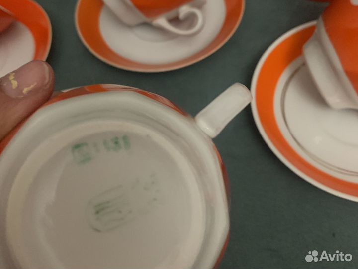 Сервиз чайный в горошек (сьорный)