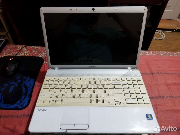 Ноутбук Sony Vaio PCG 61611V