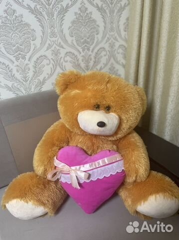 Плюшевый медведь