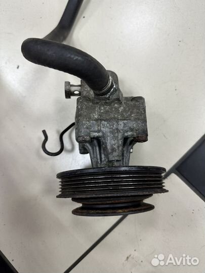 Насос гур Audi 100 C4 / A6 C4 8D0145156A