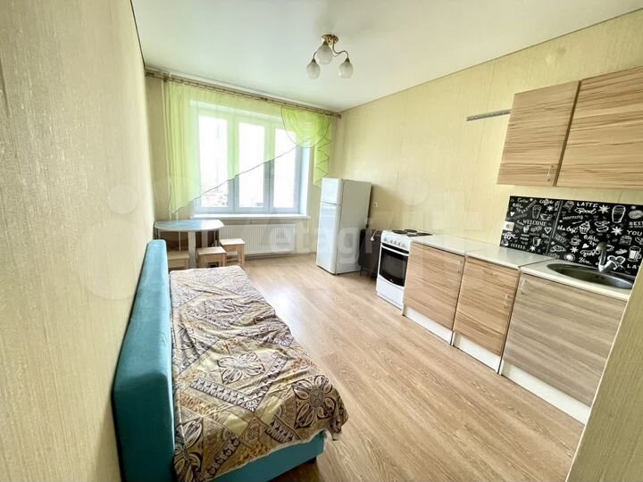 2-к. квартира, 55 м², 8/10 эт.