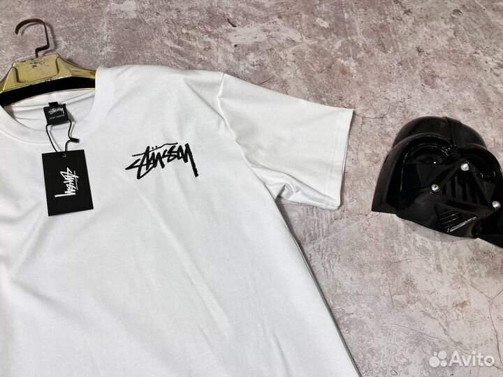 Футболки Stussy
