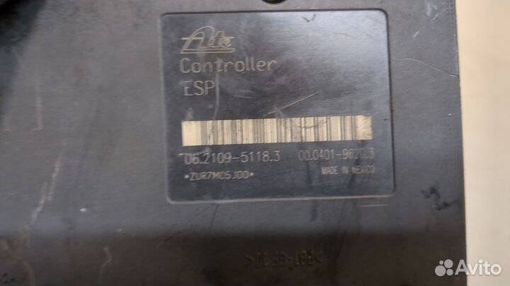 Блок абс, насос SsangYong Rexton, 2009