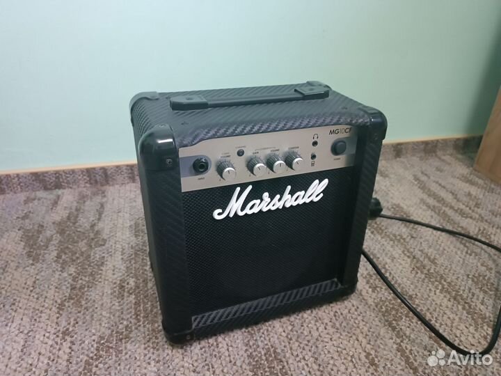 Marshall MG10CF