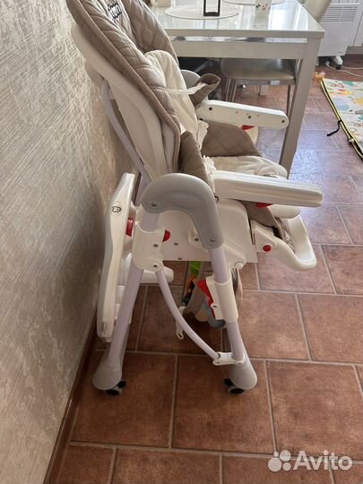 Стульчик для кормления babyton