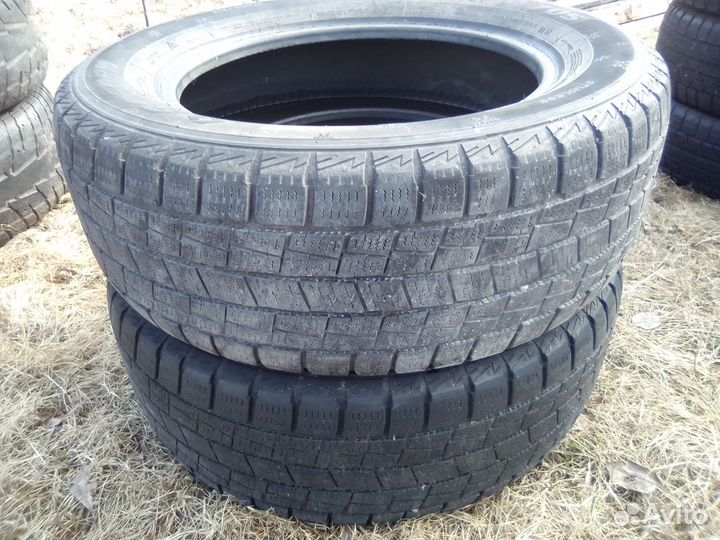 Goform W705 215/60 R16 95T