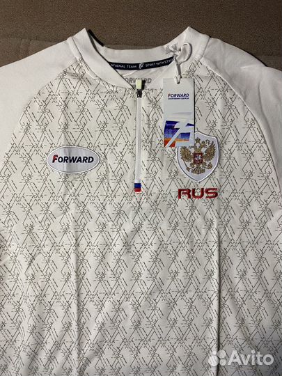 Футболка forward