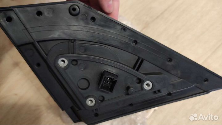 Зеркало правое KIA RIO 4 с повторителем