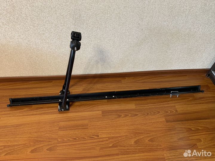 Велокрепление на крышу автомобиля