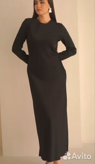 Платье атласное черное