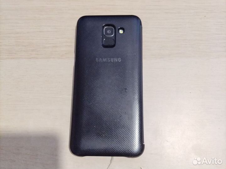 Samsung Galaxy J6 (2018), 3/32 ГБ